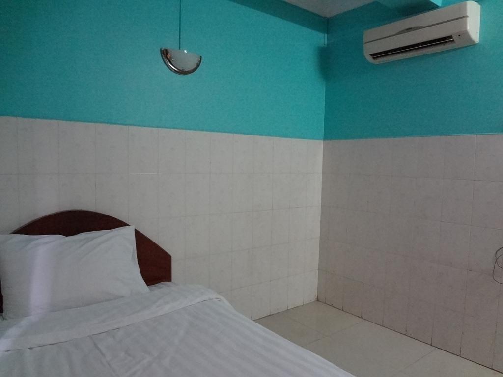 Capitol 3 Guesthouse Phnom Penh Exterior photo