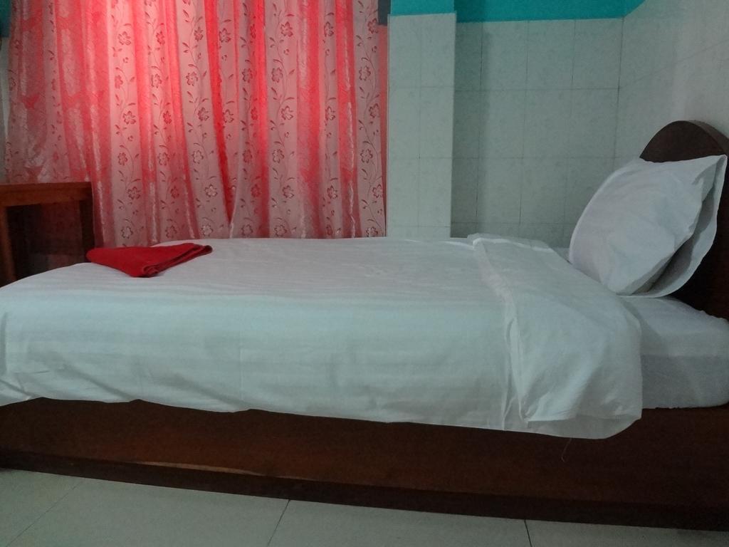 Capitol 3 Guesthouse Phnom Penh Exterior photo